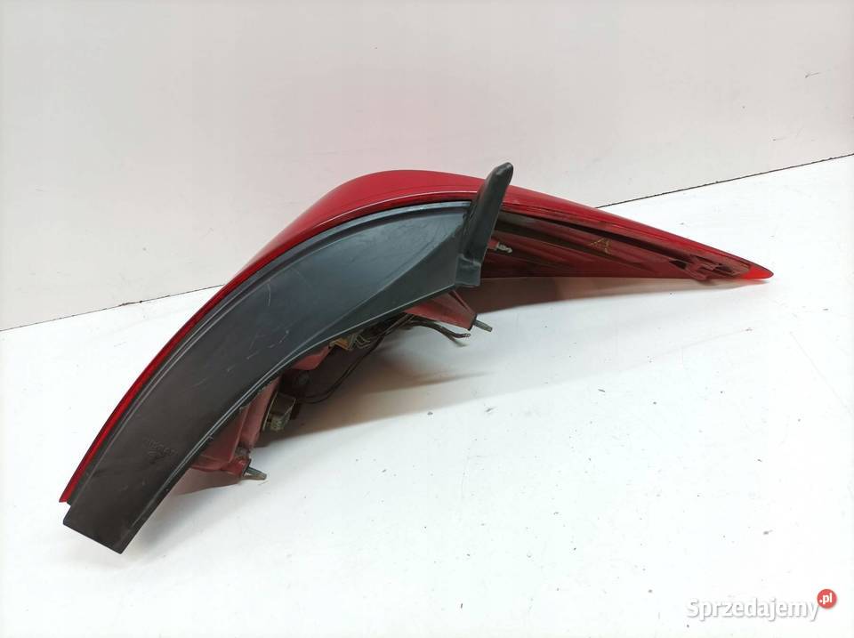 LAMPA TYŁ LEWA EU Nissan Tiida I 20042012 osobowe