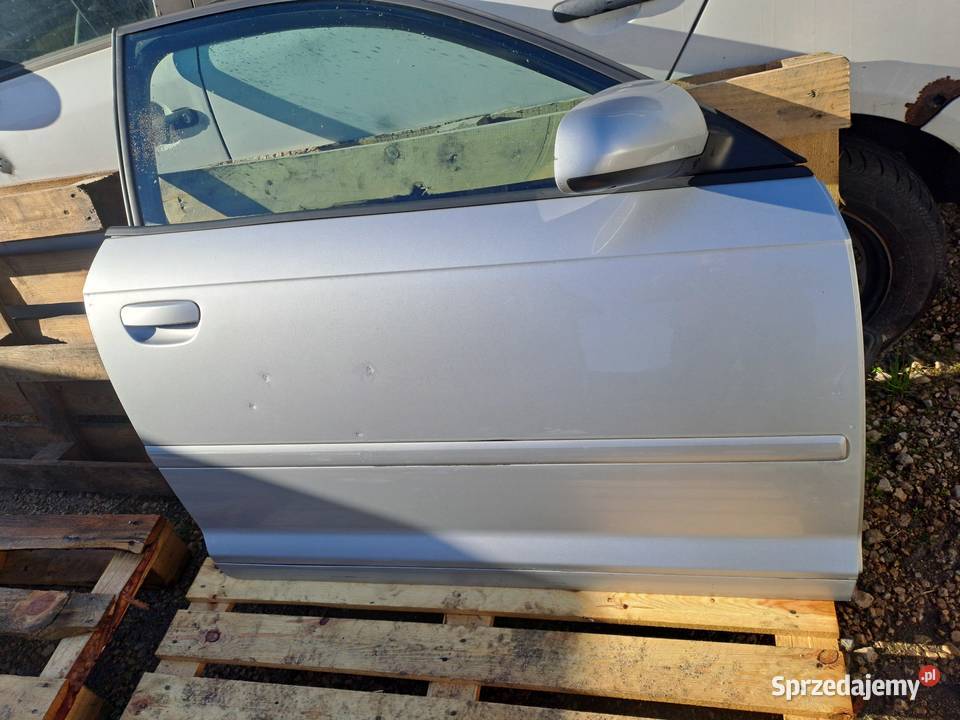 Audi A3 8P 3D drzwi kompletne kod lakieru LY7W osobowe śląskie