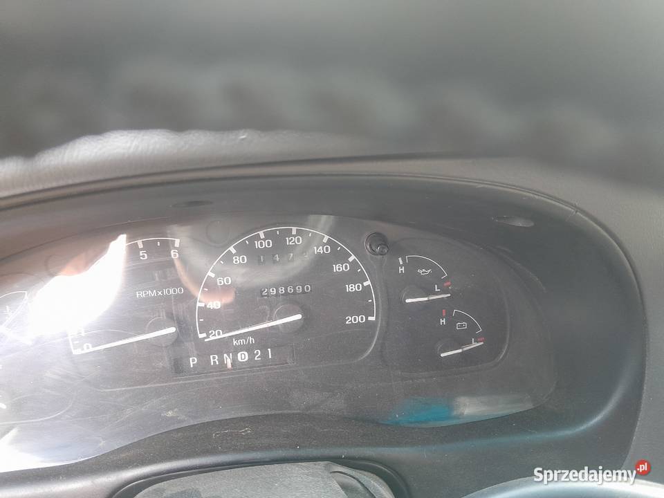 Ford Explorer Rok produkcji 2001