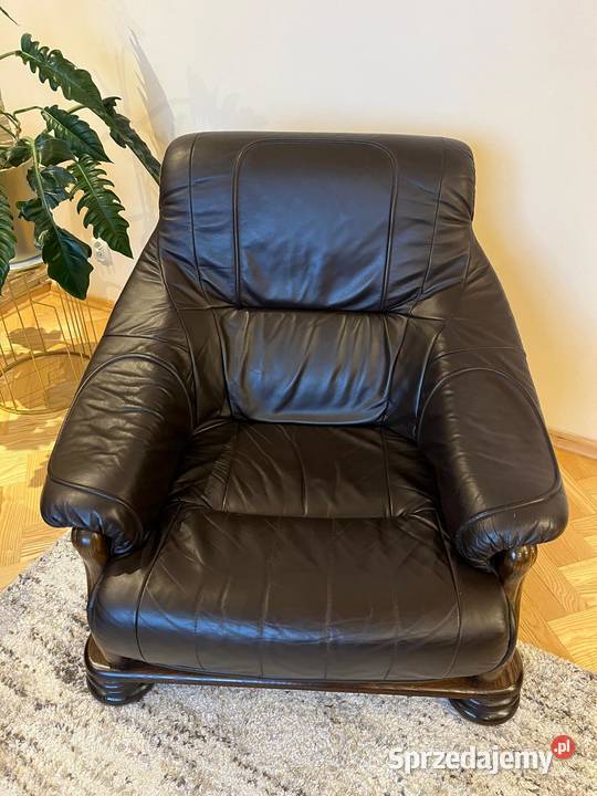 Komplet wypoczynkowy skórzany sofa 2 fotele ława Bibice