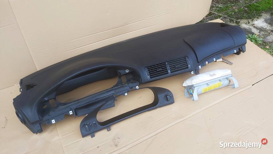 Deska Rozdzielcza Kompletna BMW e39 Czarna Jeżowe