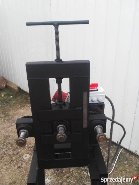 Giętarka walcarka do profili rur hala łukowa Produkcja Mszczonów