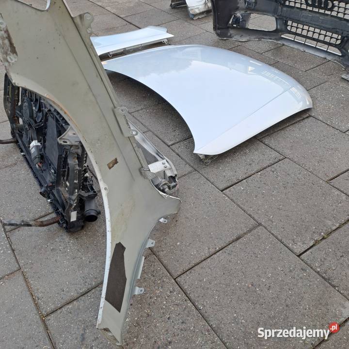 Audi A4 B8 błotniki kod lakieru LX7W i inne Błotniki śląskie