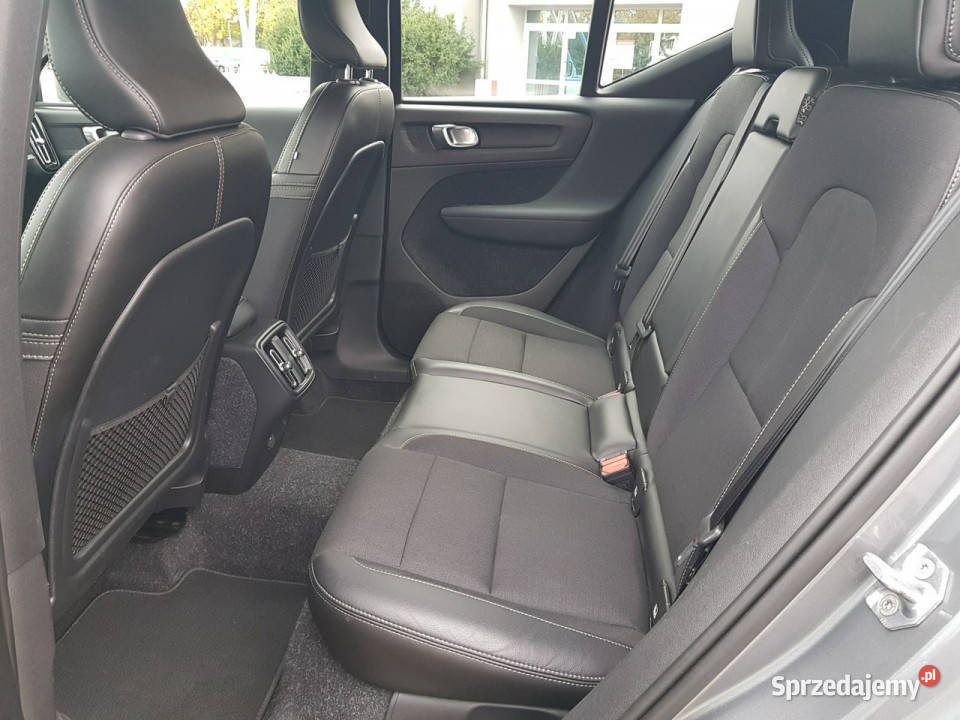 Volvo XC 40 20 T4 Turbo Benzyna Navi Momentum Włocławek sprzedam
