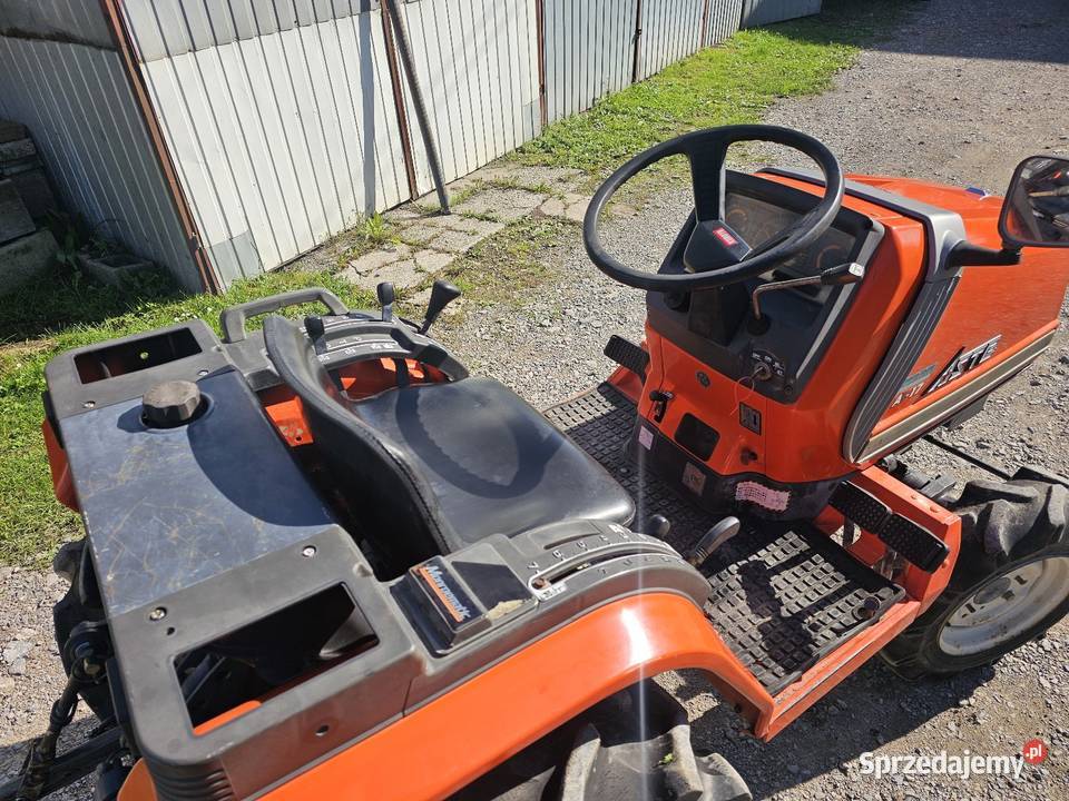 Traktorek Kubota Aste A17