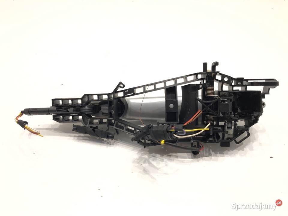 KLAMKA ZEWNĘTRZNA PRAWY PRZÓD BMW F34 Hatchback