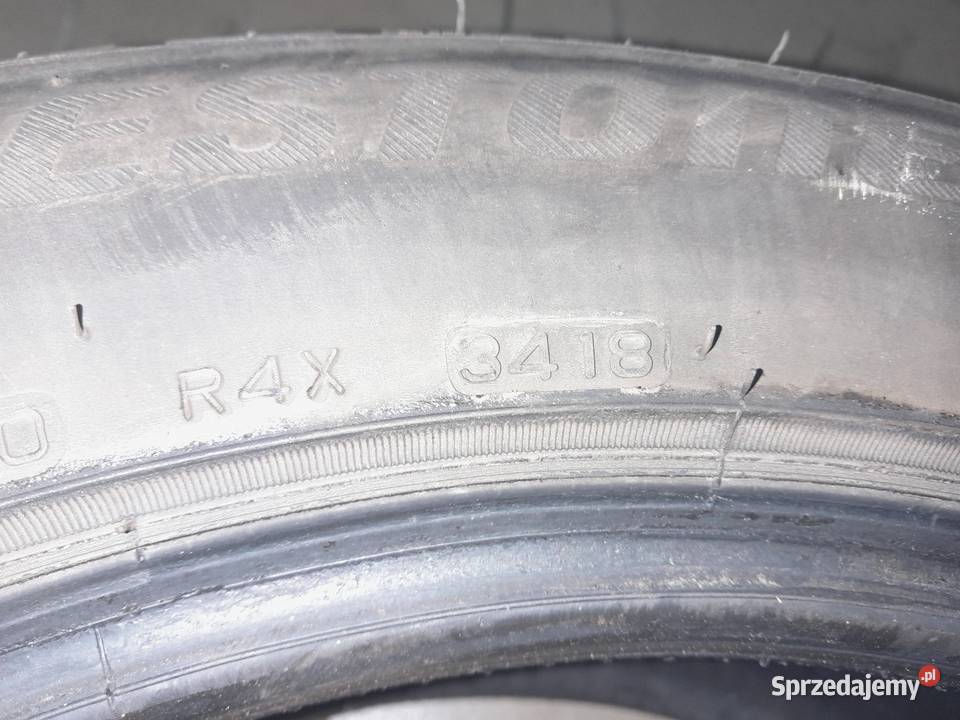 4 opony zimowe bridgestone blizzak lx 80 2355519 Bridgestone Opony i felgi Sieradz