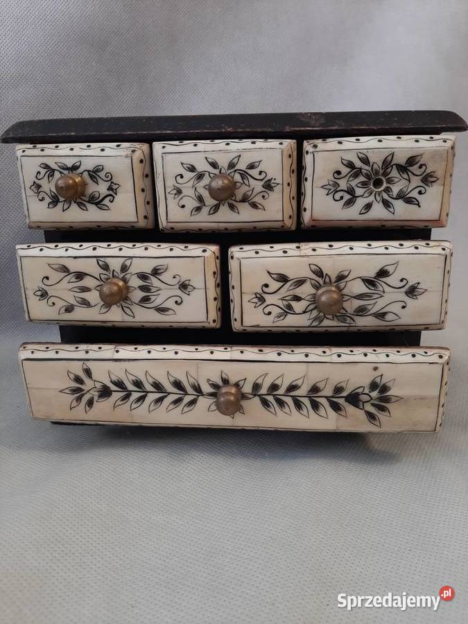 Stara śliczna ręcznie robiona szkatułka antyk Inowrocław