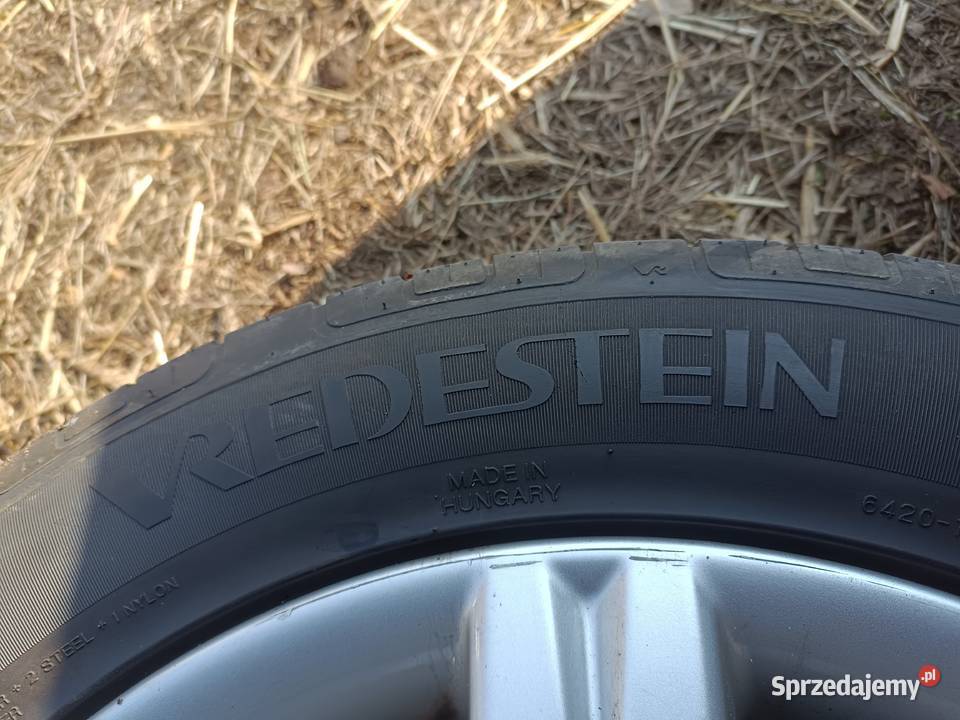Opony letnie Vredestein 20555 R16 bieżnik ok 6 mazowieckie Ostrołęka