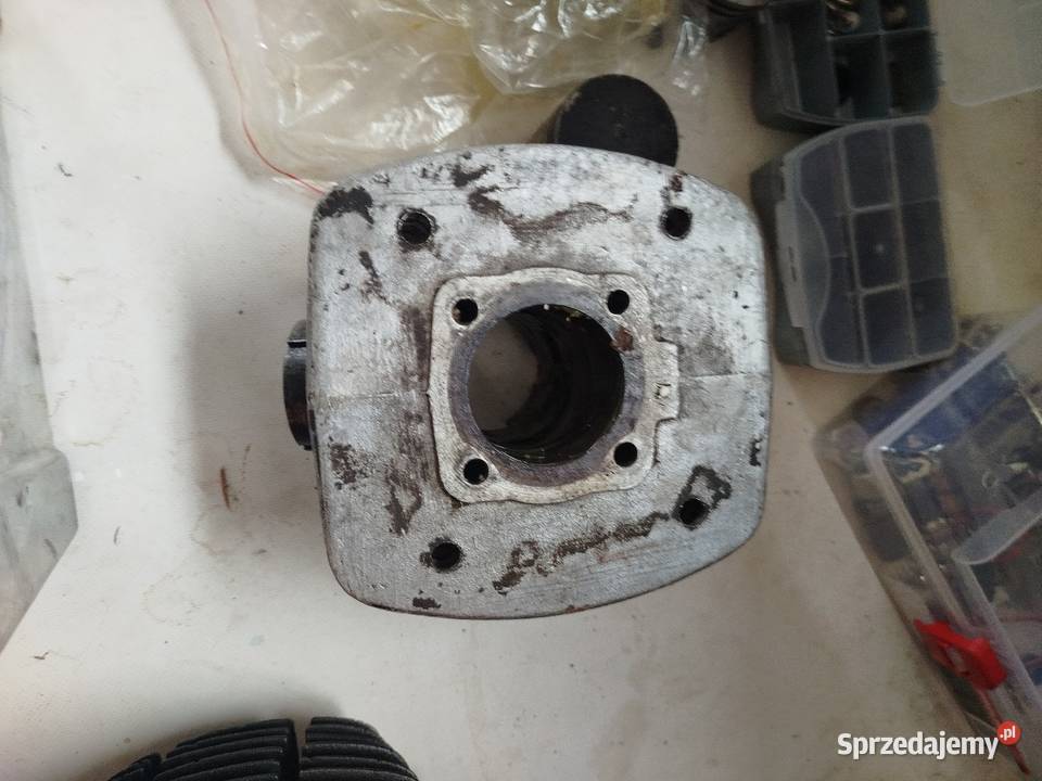 Cylinder aluminiowy z tłokiem WSK Piotrków Trybunalski