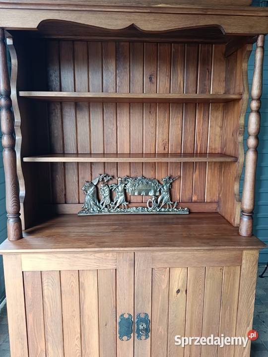 Kredens drewniany z 1986 roku Lipno