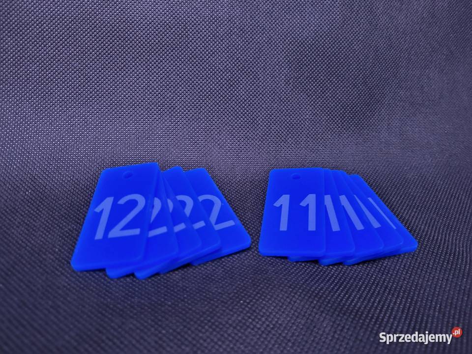 numerki szatniowe numery do szatni pleksi grawer Radwanice