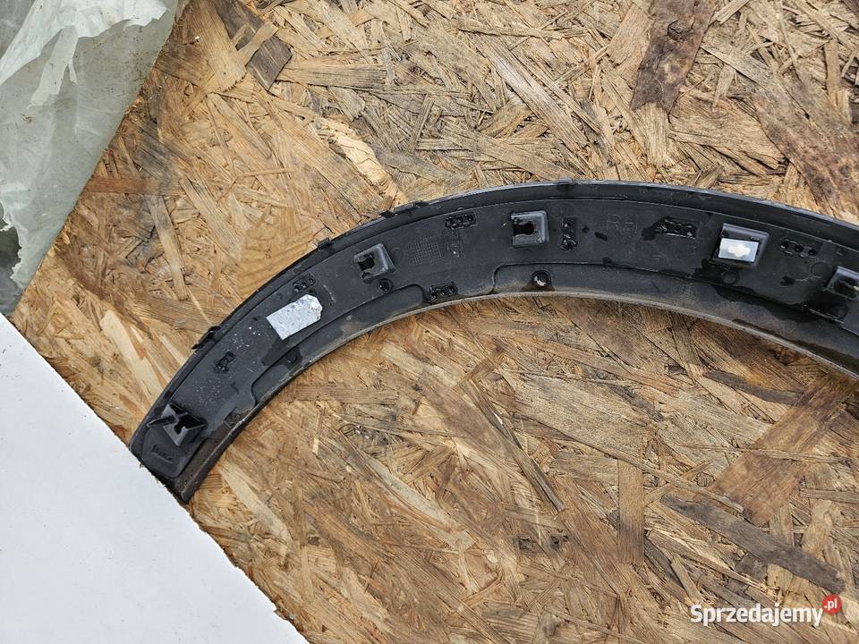 FORD PUMA MK2 LISTWA BŁOTNIKA PRAWY PRZÓD PRAWA Międzychód