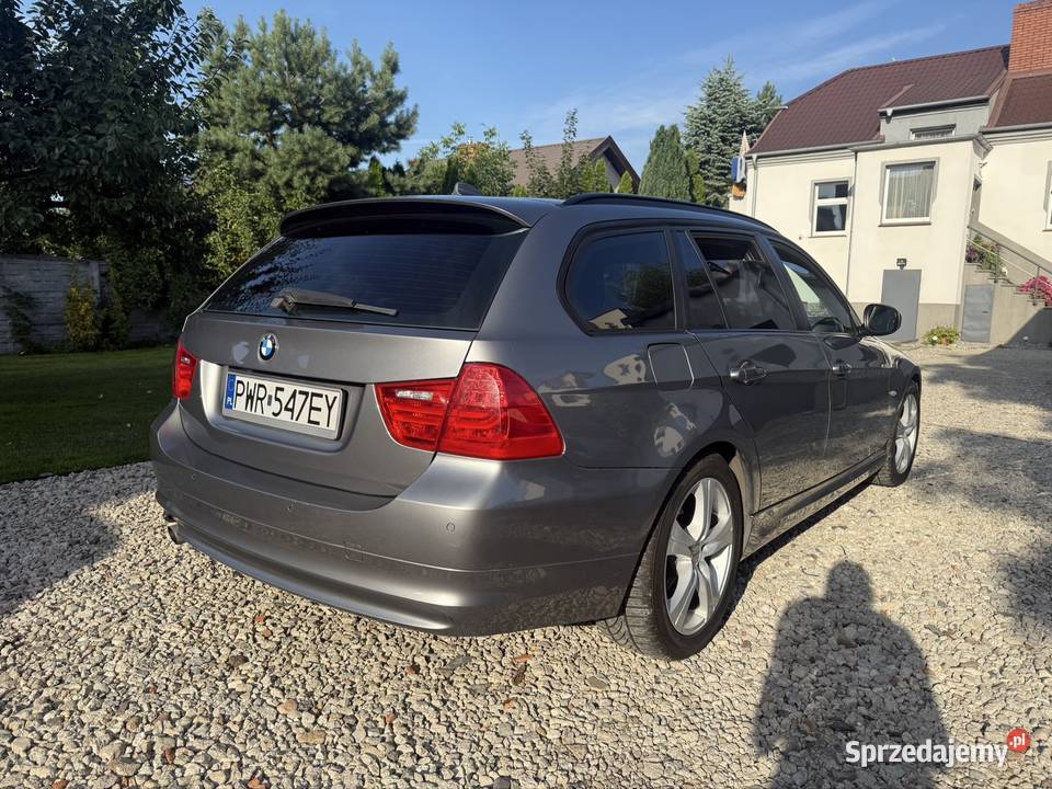 E91 BMW Seria 3 2010 20 Diesel 2010 143 konie nieuszkodzony Września