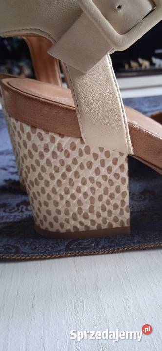 MARKOWELETNIE SANDAŁY NA OBCASIE r 375 Damskie wielkopolskie Piła sprzedam