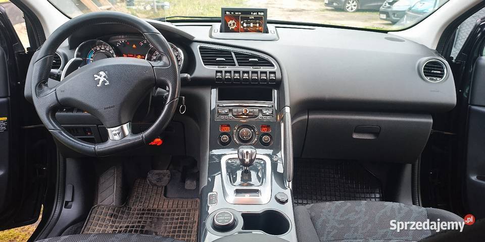 Peugeot 3008 z 2013 roku 2 litry diesel hybryda Piaseczno