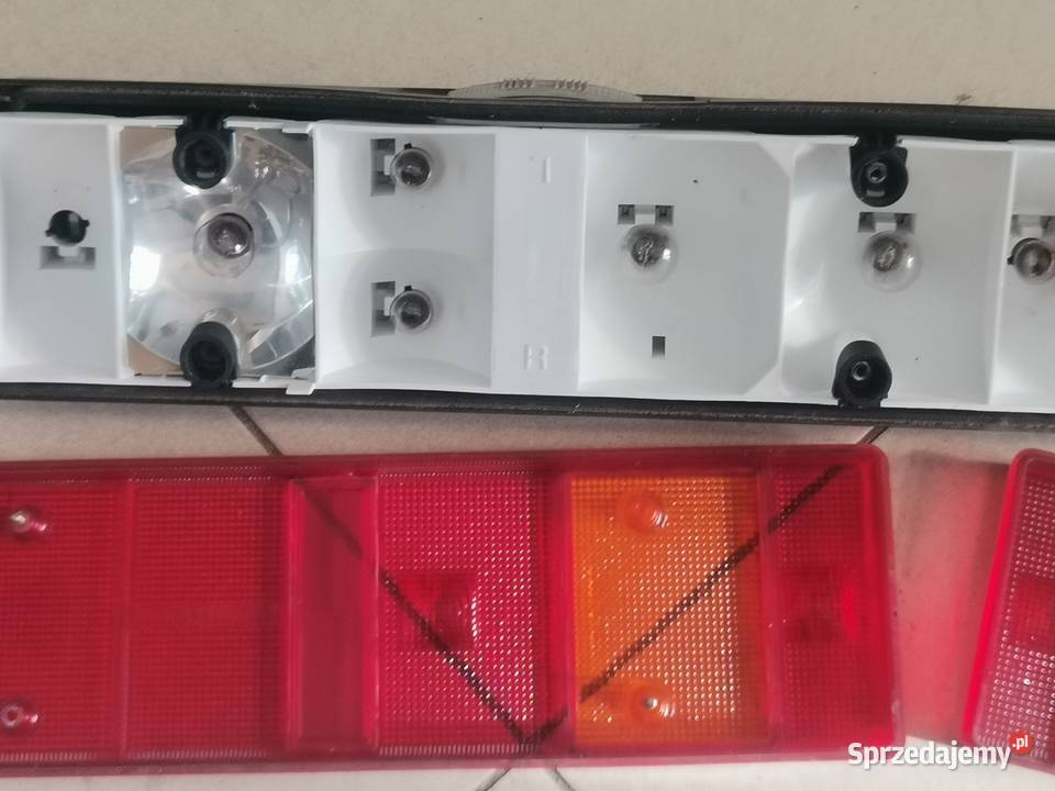 Lampa tylna lewaprawa Lampy tylne Białystok