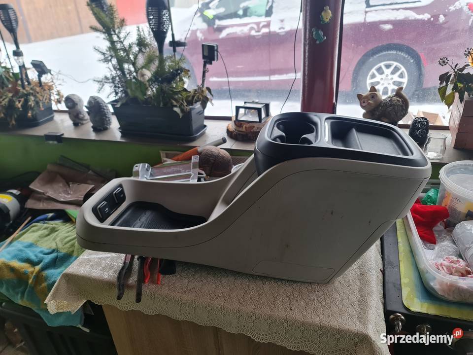 Chrysler pacifica podłokietnik schowek Tarczyn