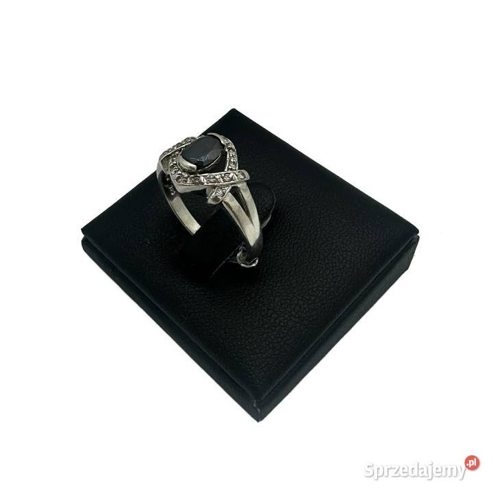 Srebrny Pierścionek Próby 925 372g Rozmiar 15 srebro