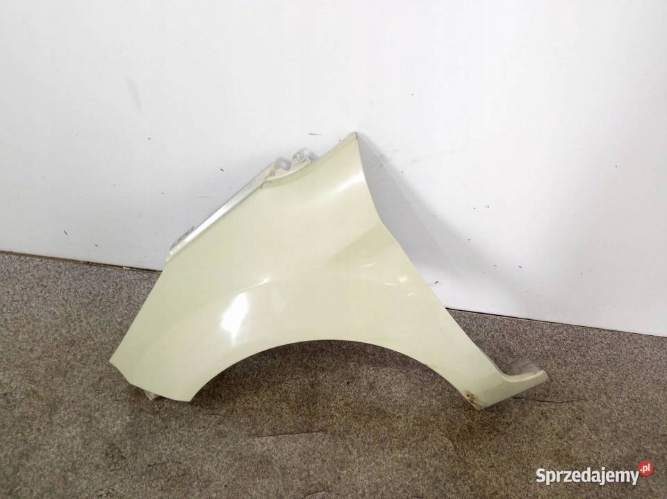 BŁOTNIK LEWY PRZÓD 49 Ford Fiesta Mk7 20082016