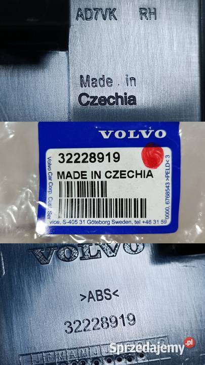 VOLVO XC60 II ZAŚLEPKA ŚRUBY LAMPY PRAWY TYŁ Części samochodowe Pleszew