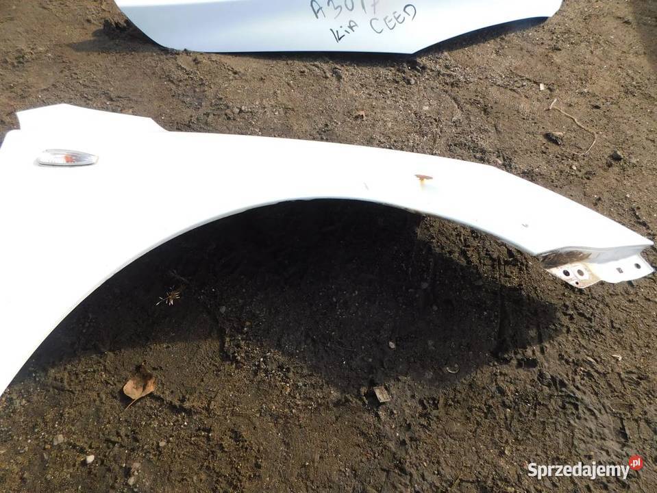 kia ceed błotnik A3018 WYSYŁKA osobowe śląskie Żory