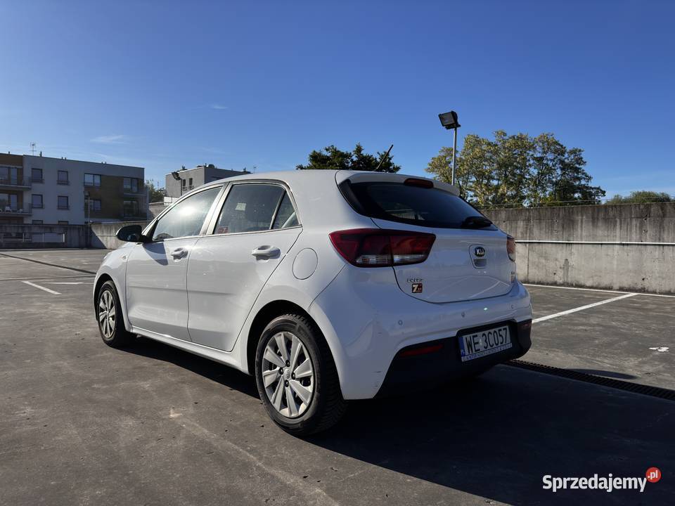 Sprzedam prywatnie Kia Rio IV gen salon mazowieckie