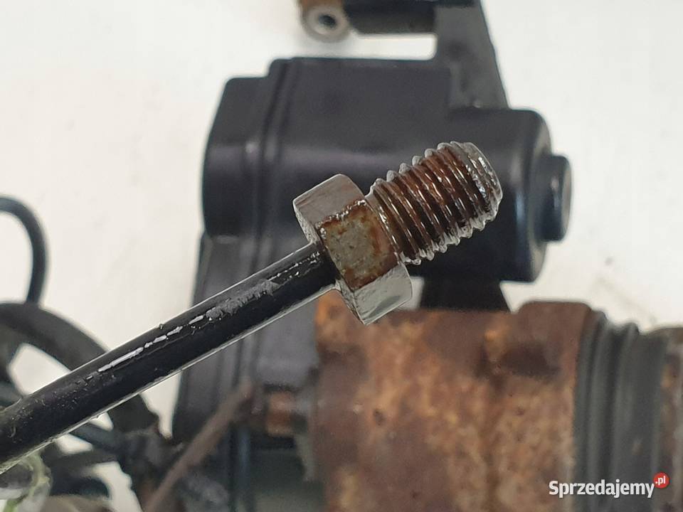 Ford F150 27 35 V6 15 ZACISK HAMULCOWY LEWY TYŁ Rudka sprzedam