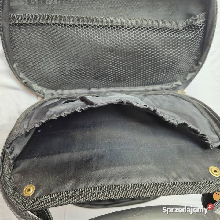 Kuferek na pędzle i przybory do makijażu Do ręki  Brzesko