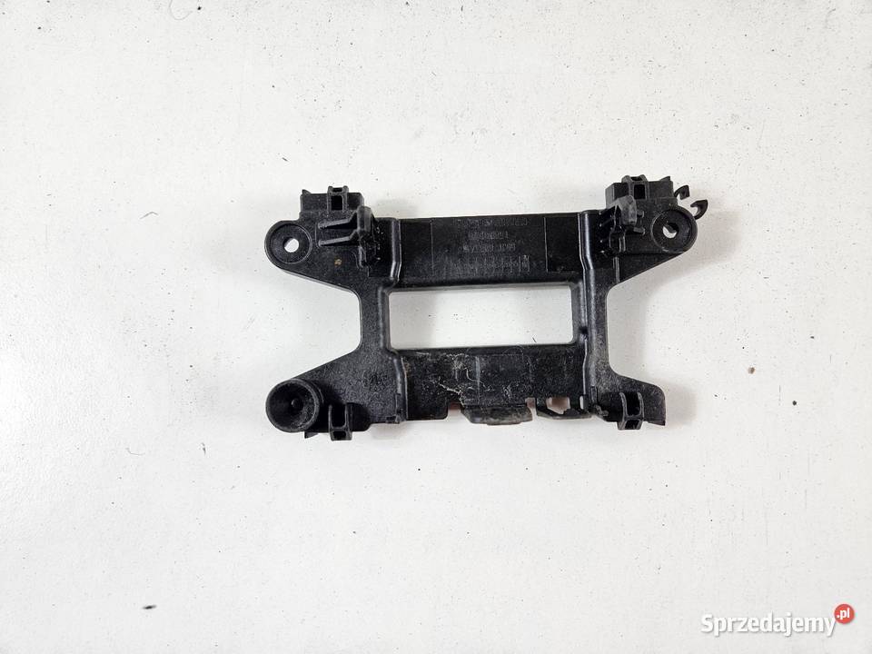 BMW 1 F40 UCHWYT MOCOWANIE RADARU 6883738 Pozostałe Międzychód sprzedam
