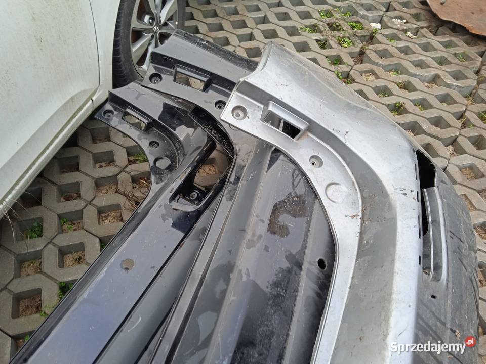 Zderzak Mitsubishi Outlander tylni tył 2015 Józefów