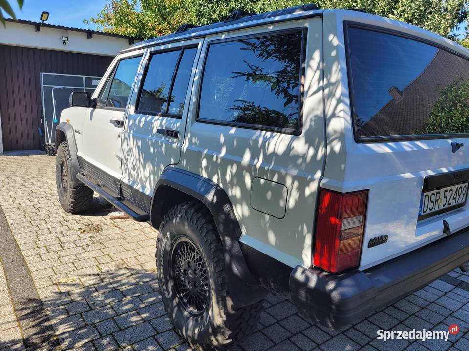 Jeep Cherokee II 40 XJ Środa Śląska