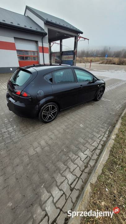 Sprzedam seat leon 2 czarny Jeleniów