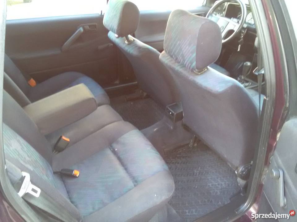 VW Passat B3 19 Turbodiesel kombi 4/5