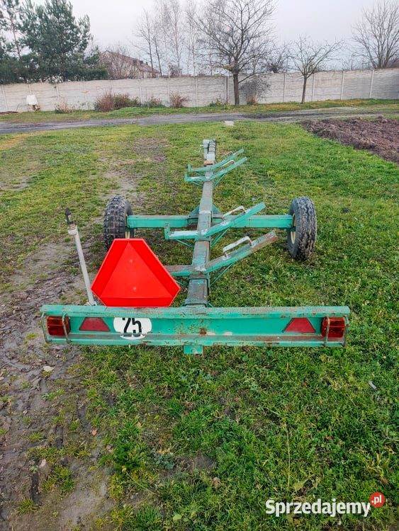 Wózek na heder John Deere