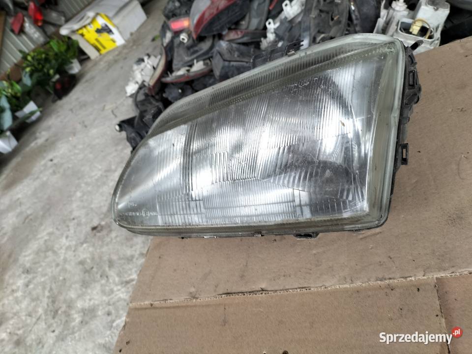RENAULT SCENIC 1 LAMPA PRZÓD PRZEDNIA LEWA Kamień-Kolonia
