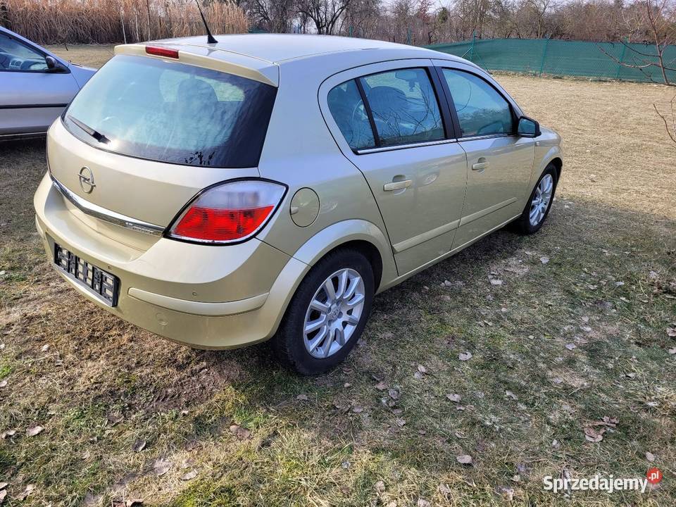 Astra H 16 2004r radio Astra Oborniki