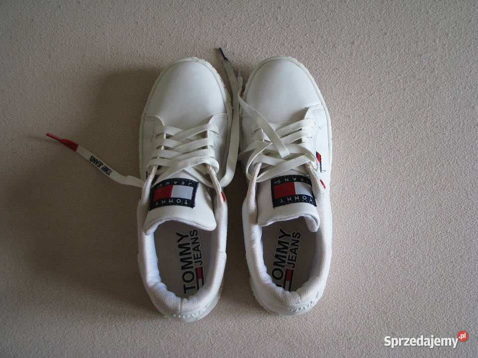 Buty sportowe sneakersy Tommy Jeans 37 Tommy 24cm Obuwie sportowe Brzegi