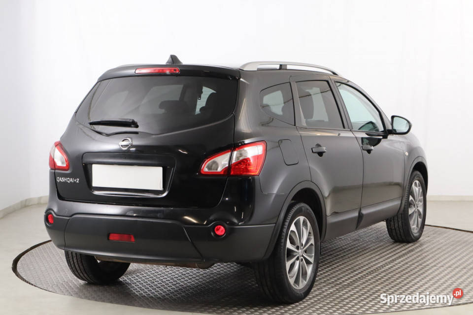 Nissan Qashqai2 20 i czarny
