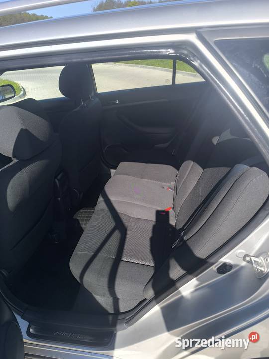 Toyota Avensis 18 20052006 Kombi