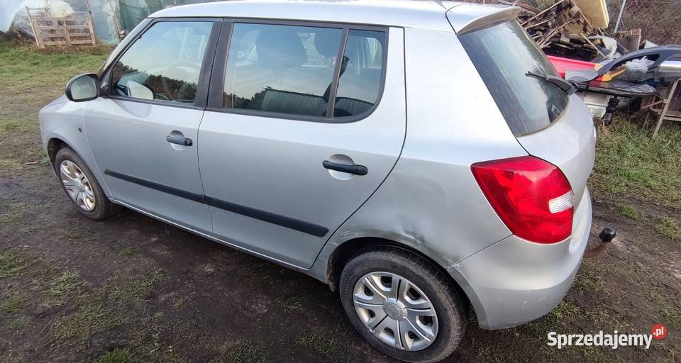 Benzyna klimatyzacja niska uszkodzony Fabia Obrzycko