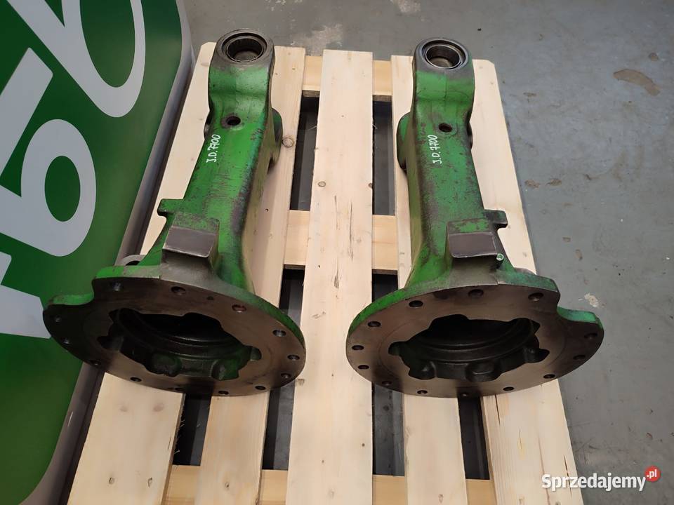 Pochwa mostu R114112 John Deere 7700 Wilkowo sprzedam