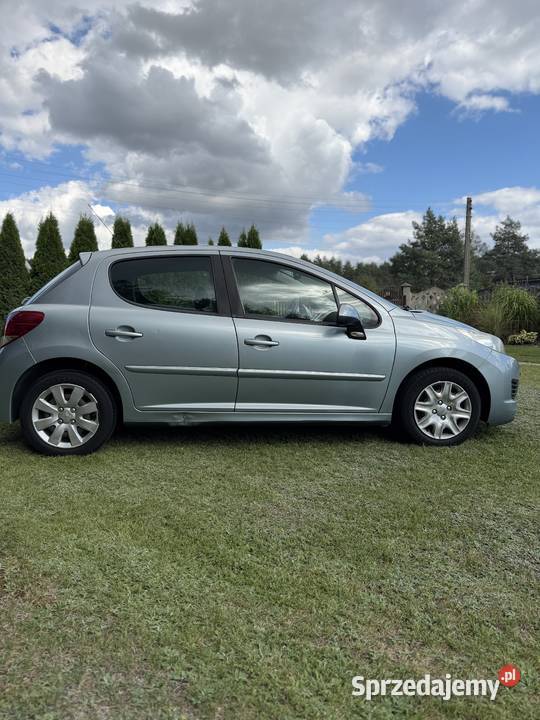Peugot 207 16 Benzyna 120 Niski Przebieg Automat łódzkie