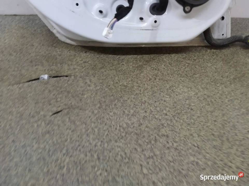 DRZWI LEWE TYŁ DV369 Renault Clio IV 20122019 osobowe Drzwi