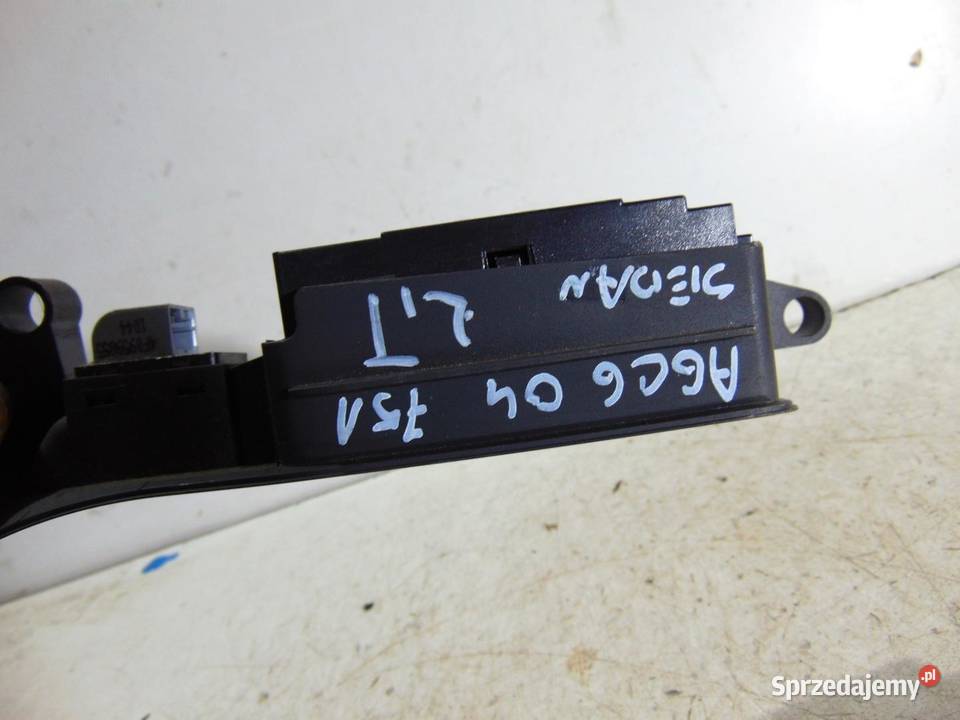 PANEL PRZYCISK SZYBY LEWY TYŁ AUDI A6 C6