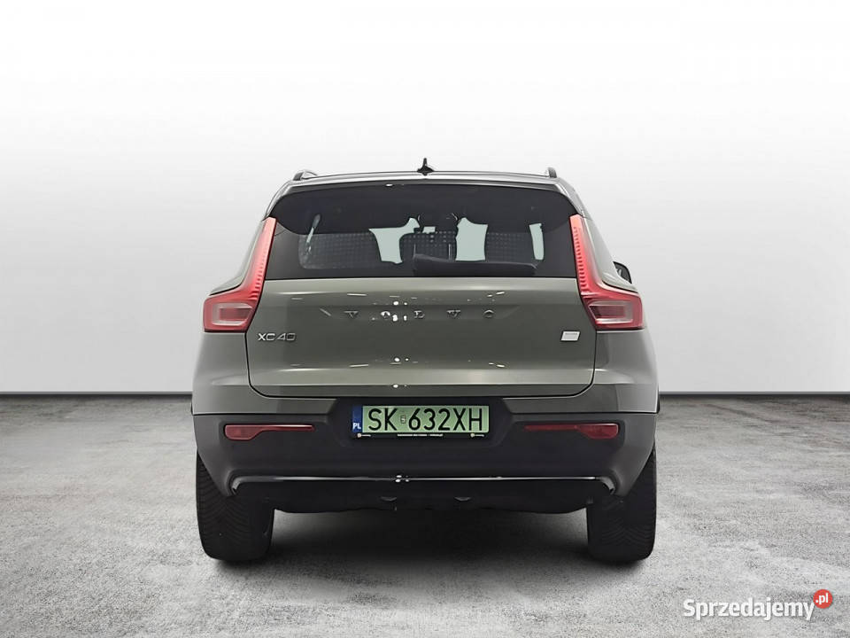 Volvo XC 40 73kWh P6 Recharge Core aut Z 0cm3 Warszawa