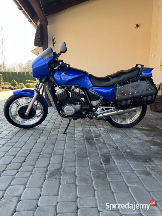 Honda w super stanie turystyczny Honda