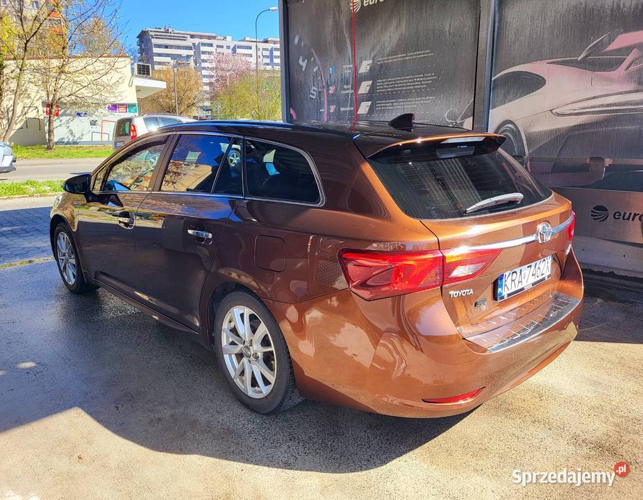 Toyota Avensis T27 kombi 18i LPG Automat elektryczne szyby małopolskie Kraków