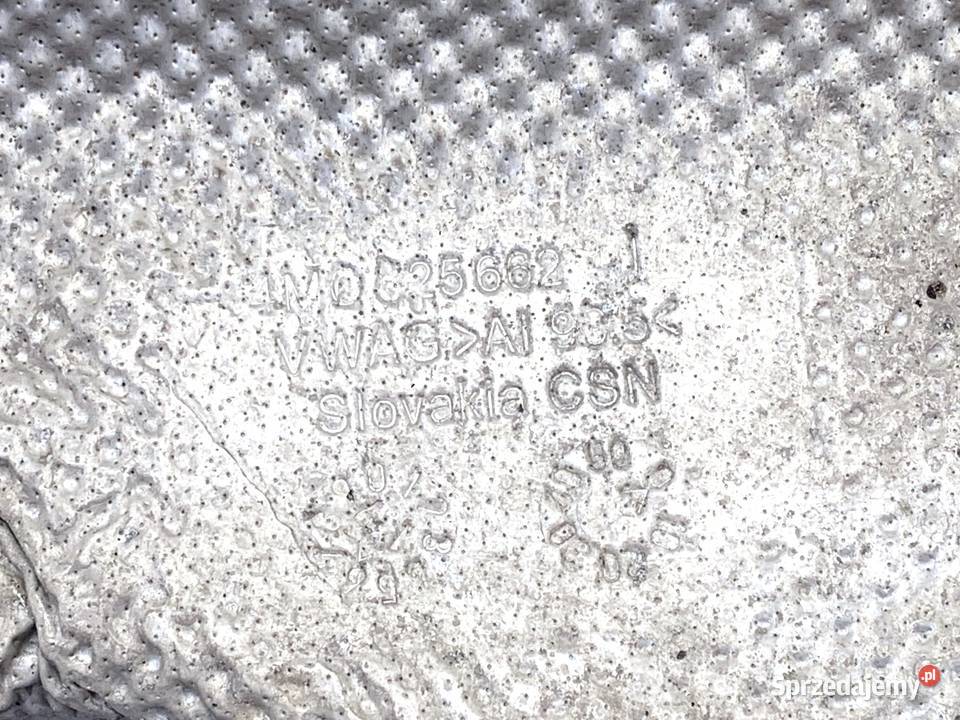 OSŁONA TERMICZNA AUDI Q8 4M0825662J