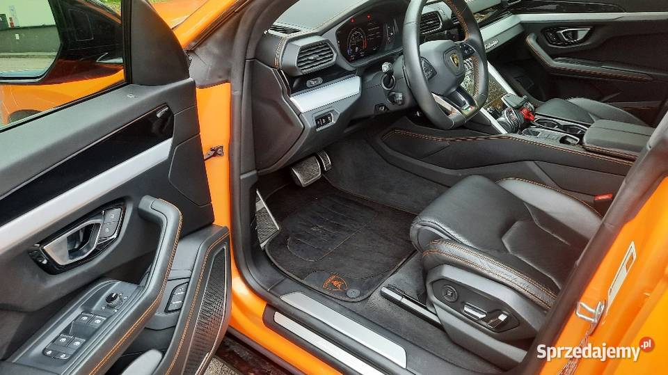 Lamborghini URUS 40 V8 650 29tkm